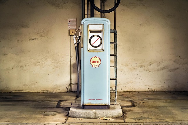 heat-pump-water-heater-maintenance-alban-640x480-66477824.jpeg