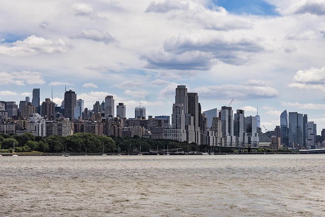 new-york-electronics-recycling-640x480-97960650.jpeg