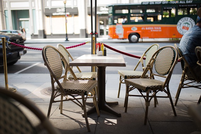 Saratoga Springs Restaurants with Outdoor Seating