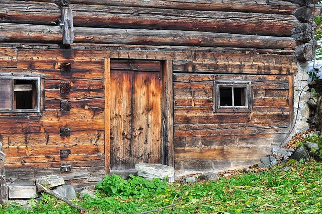 Durability of Glue Laminated Beams