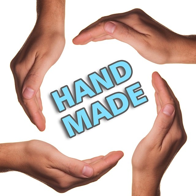 how-glue-laminated-beams-are-made-640x480-60416016.jpeg