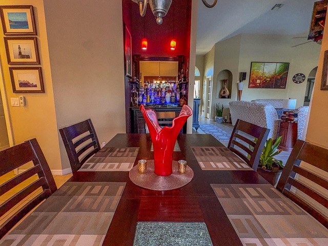 dining-in-saratoga-springs-ny-640x480-67682770.jpeg