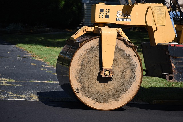 asphalt paving cost Albany