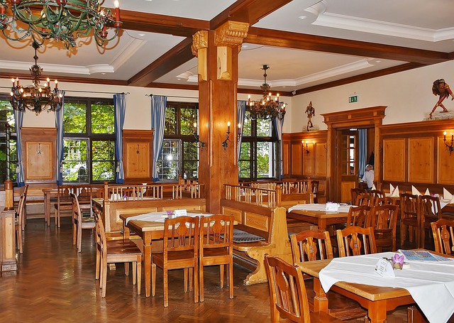Outdoor seating Saratoga Springs restaurants