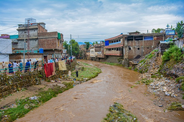 flood-cleanup-640x480-94510275.jpeg