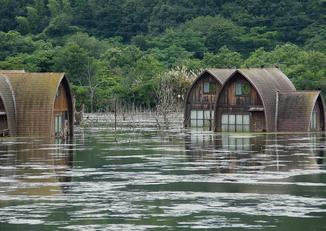 flood-damage-repair-640x480-77170093.jpeg