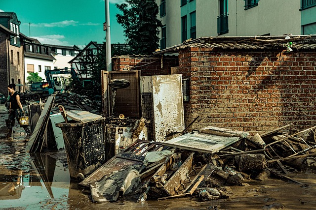flood-damage-640x480-13451671.jpeg